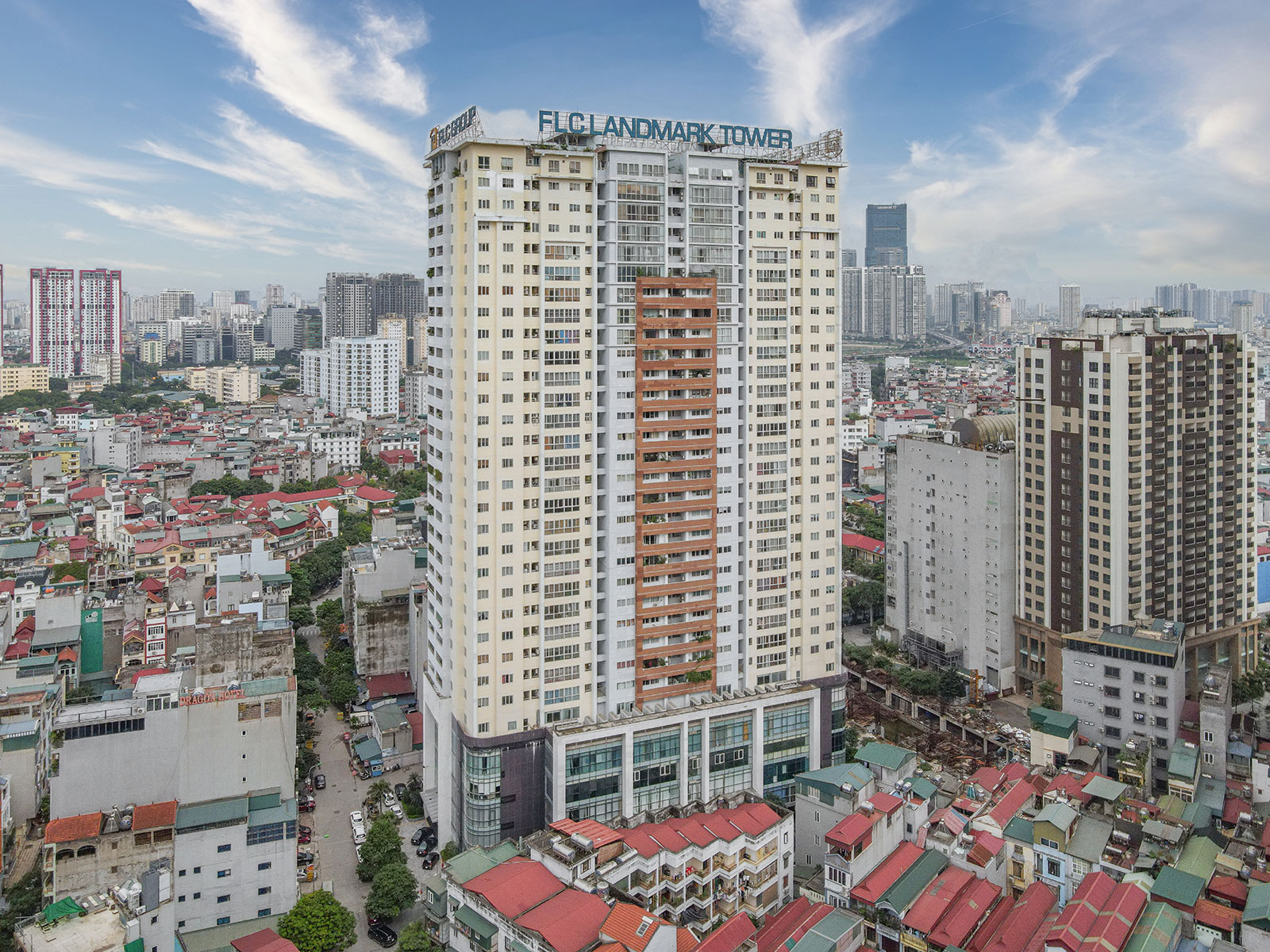 Bán căn hộ lô góc Tòa B, FLC Landmark Tower, Lê Đức Thọ - Siêu hấp dẫn, không thể bỏ lỡ!